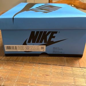 Men’s new in box Jordan 1 OG UNC TOE